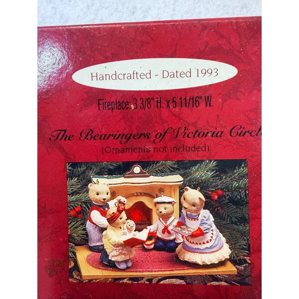 Vintage 1993 Hallmark Bearinger Flickering Light Fireplace Tabletop Display READ